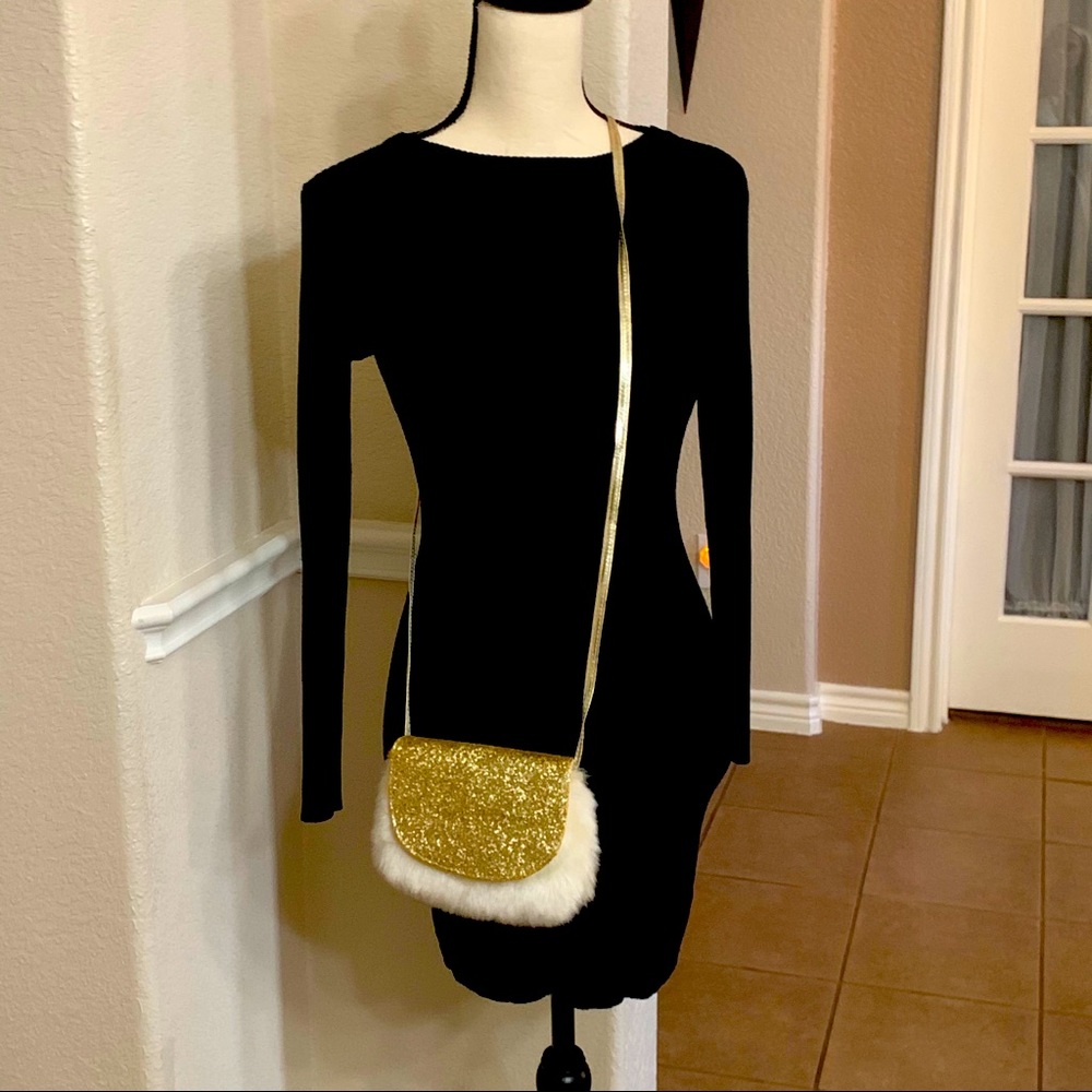 Gold & faux cream fur crossbody bag